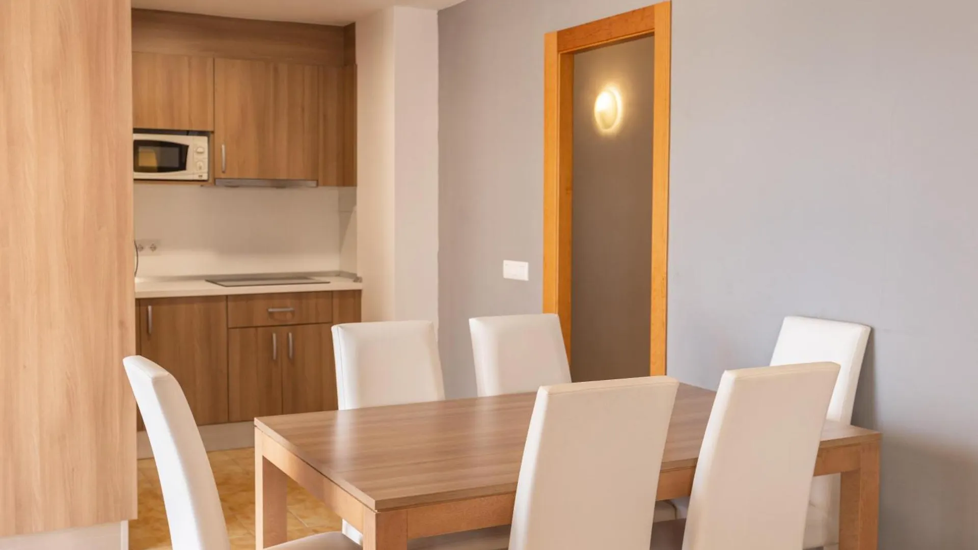 Apartamento R2 Cala Millor Cala Millor  0*, Cala Millor (Mallorca) España